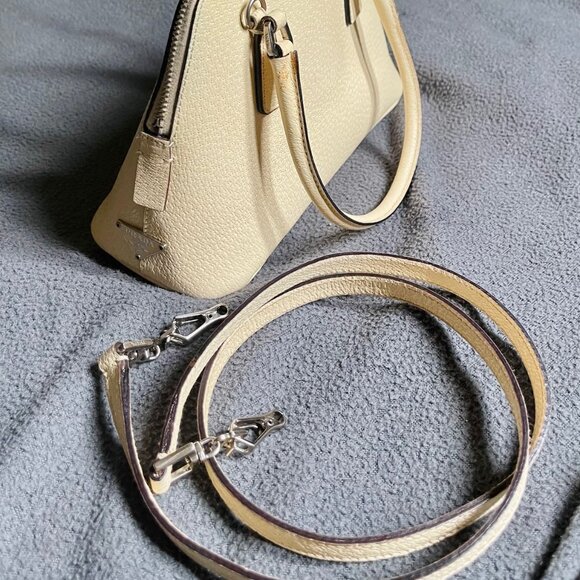 PRADA Mini Crossbody bag, with removeable straps, Prada Dust Bag.&* free gift * - Picture 3 of 16